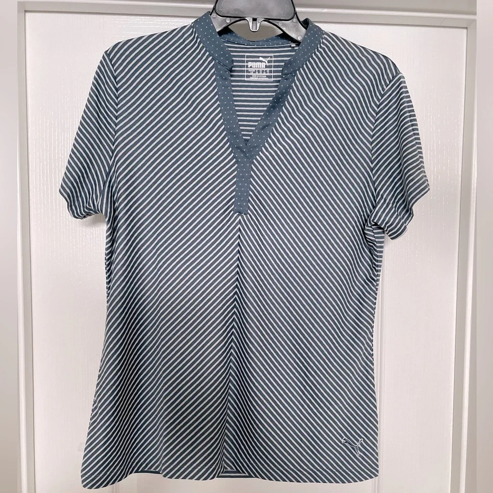 Puma golf short sleeve v neck top size Large- dusty blue and white stripe - Picture 1 of 10